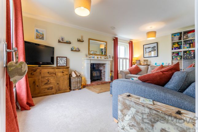 15, Heron Rise, Wymondham photo 2
