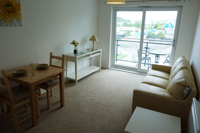 Flat to rent in Phoebe Road, Copper Quarter, Swansea