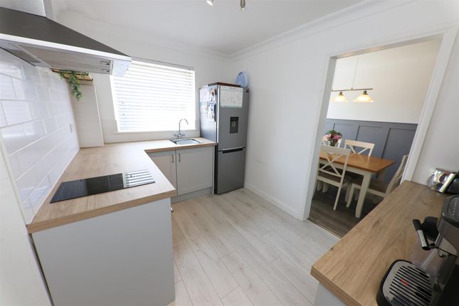 15, Melford Drive, Doncaster photo 3