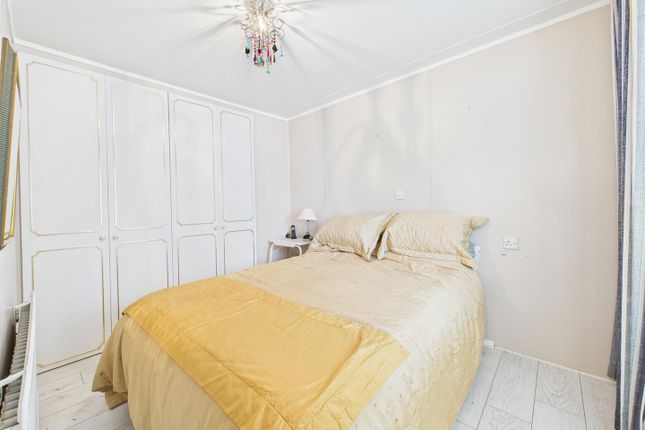Garston Park, 2, Seventh Avenue, Reading photo 2