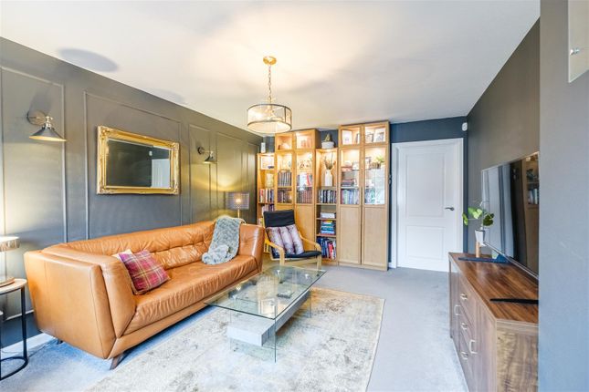 72, Healds Drive, Strathaven photo 3