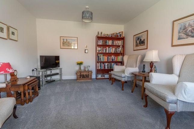 14, Woods Place, Little Snoring photo 4