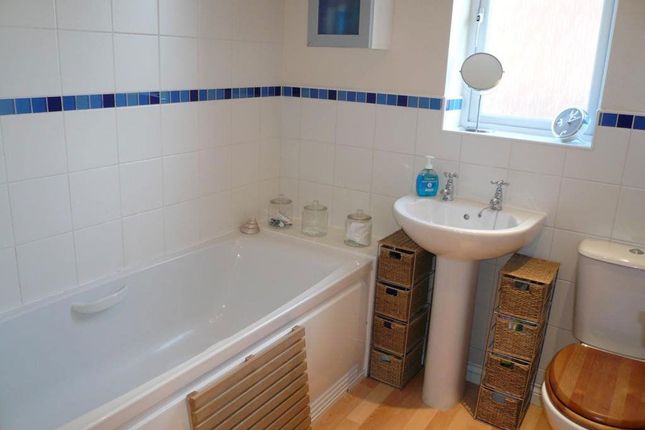 8, Parham Grove, Cumbria photo 4