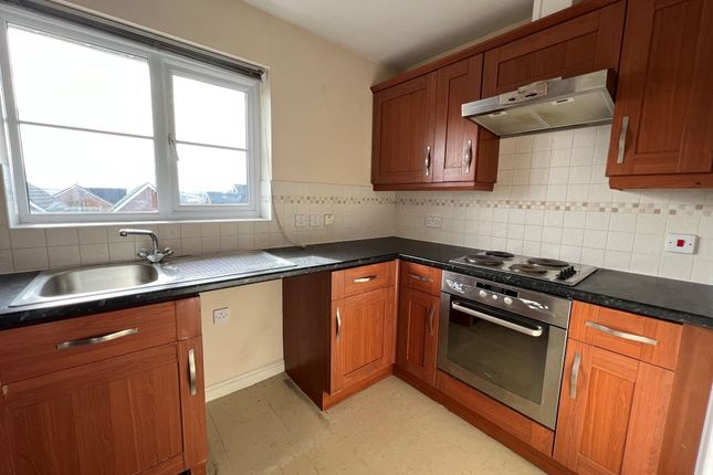Flat for sale in 31 Carr Head Lane, Bolton-Upon-Dearne, Rotherham, South Yorkshire