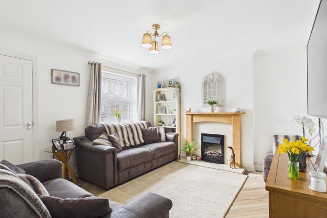 9 Old Forge Way, Beeford, East Riding Of Yorkshire photo 3