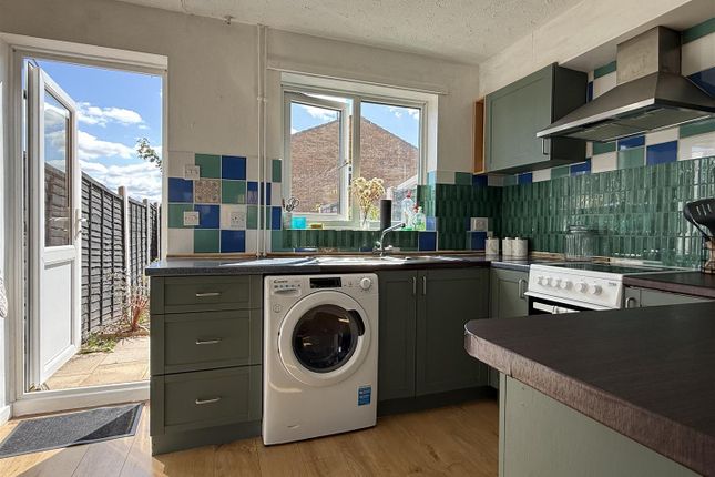 13, Taunton Way, Hereford photo 2