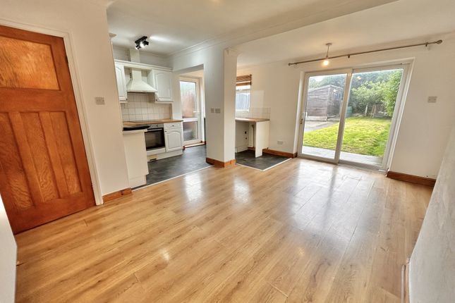 9, Buckley Crescent, Cleveleys photo 4