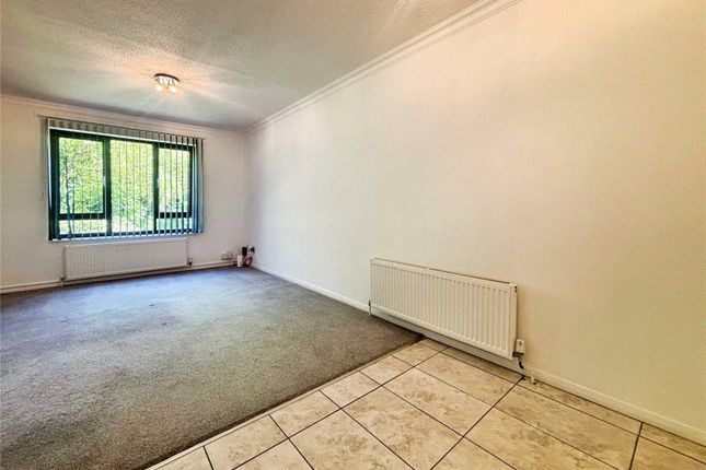 51, St. Pauls Court, Berkshire photo 3