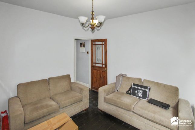 10, Park Hill, Barnsley photo 3