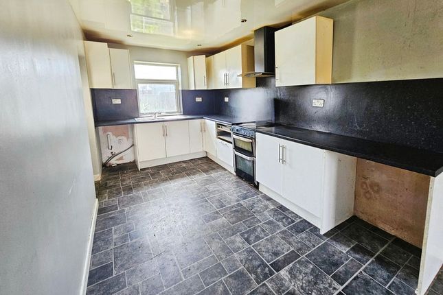 13, Kelso Gardens, Bedlington photo 2