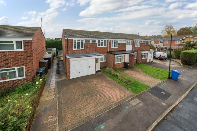 Thumbnail End terrace house for sale in Windsor, Berkshire