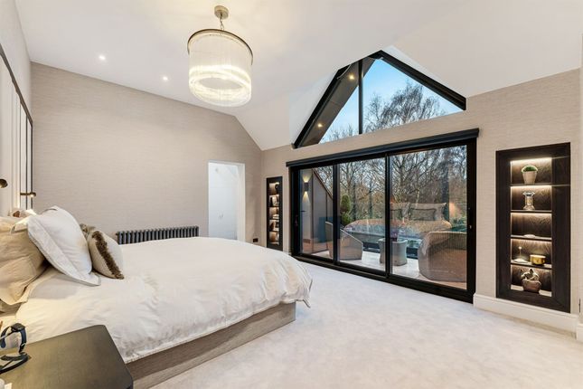 18 Whitbarrow Road, Lymm photo 3