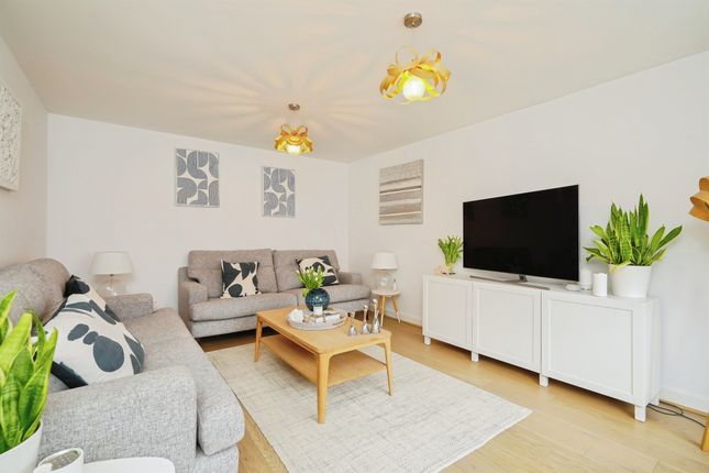 2, Barberry Drive, Didcot photo 4