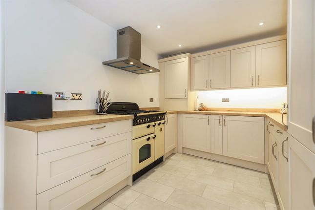 22, Orton Lane, Wolverhampton photo 3