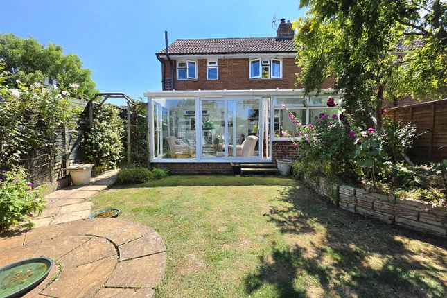 2, Green Gardens, Brockworth photo 3