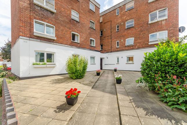 Flat for sale in St Lukes Close, South Norwood, London