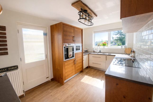 58, The Close, Devon photo 4