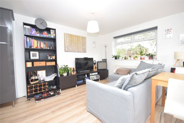 23, Wayland Approach, Leeds photo 3