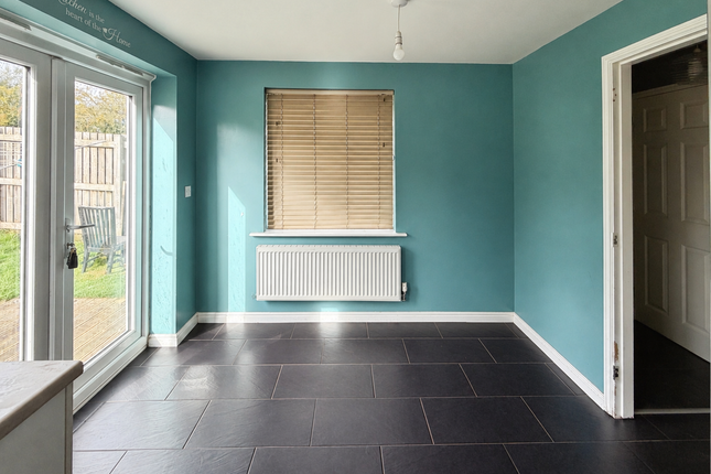 27, Mizzen Road, Chesterfield photo 3