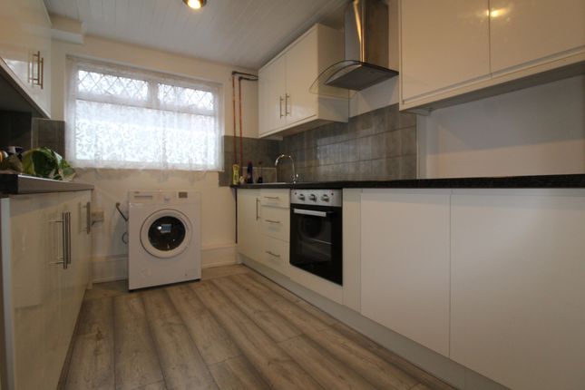223, Grange Road, London photo 2