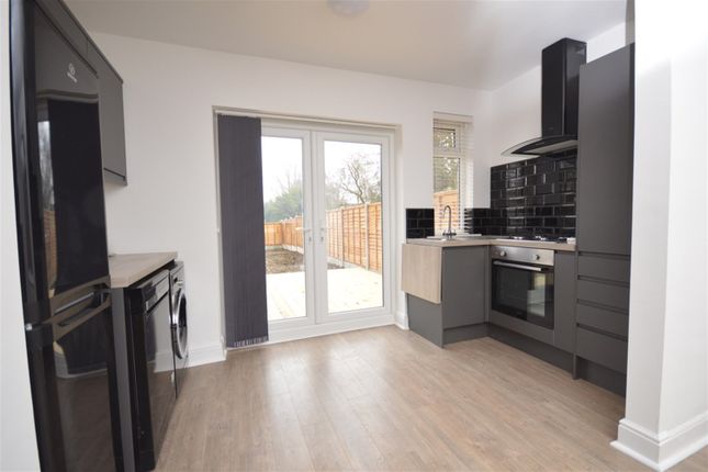 10, Valley Road, Essex photo 3