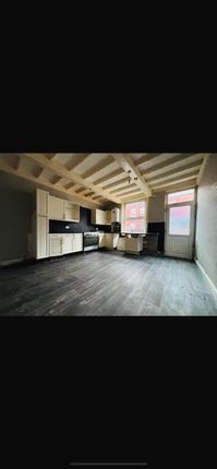 10, Salisbury Avenue, Leeds photo 3