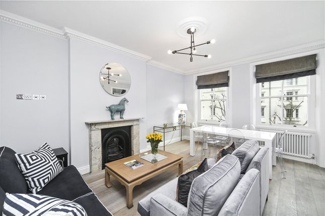 Thumbnail Flat for sale in Queen's Gate, London