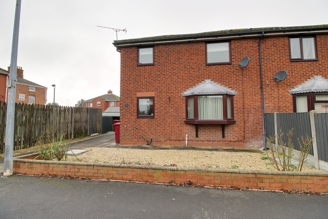 Thumbnail Town house for sale in Waters Edge, Scawby Brook, Brigg