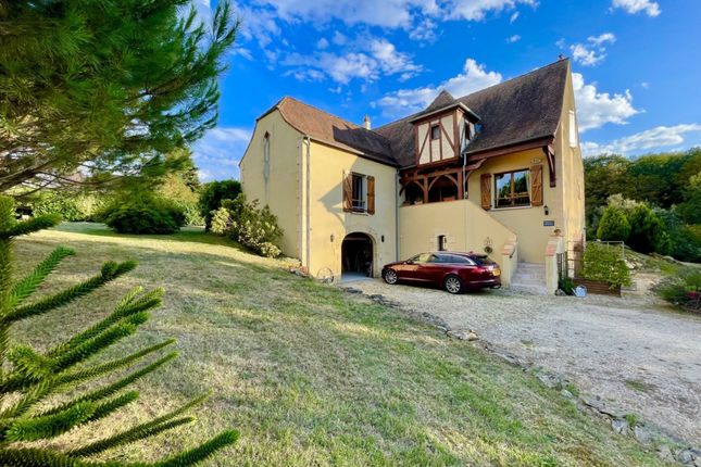 Property for sale in Le Buisson-De-Cadouin, Aquitaine, 24480, France