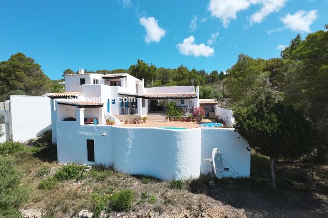 Villa for sale in Sant Antoni De Portmany, Baleares, Spain
