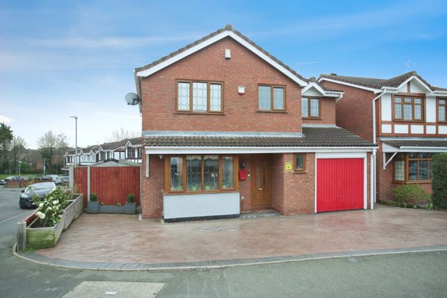 Detached house for sale in Huntingdon Way, Nuneaton
