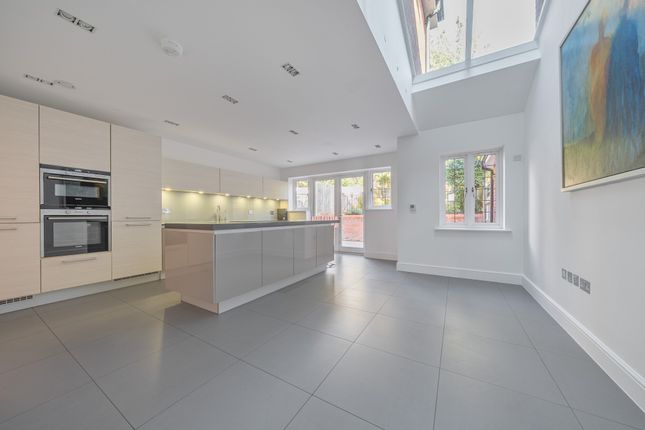27b, Bowers Way, HARPENDEN photo 3