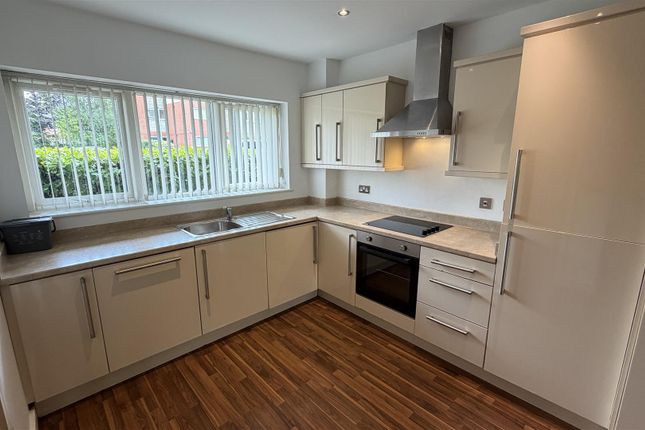 16 Urban Cross, Sutton Road, St Helens photo 4