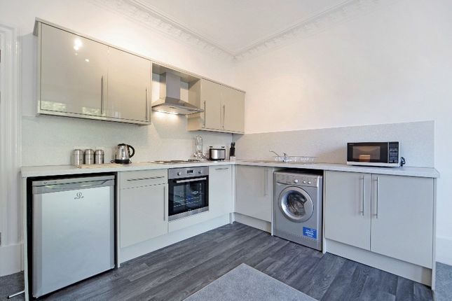 Flat C (1st Floor), 19, Union Place, Dundee photo 3