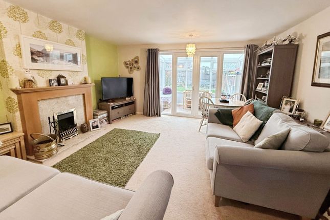 3 Deniston Avenue, Broughton Astley photo 3