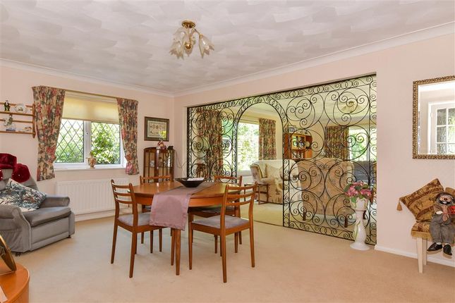 Thumbnail Detached bungalow for sale in Petersfield Drive, Meopham, Kent