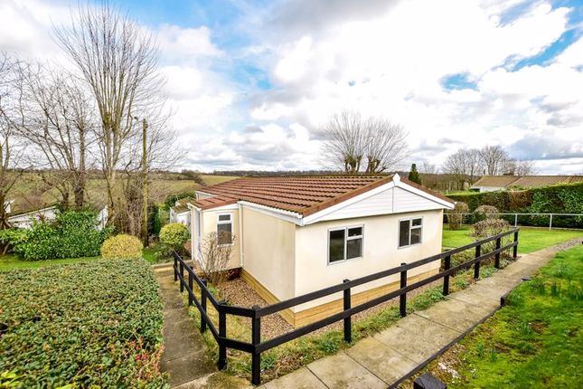 Mobile/park home for sale in Old Sax Lane, Chartridge, Chesham