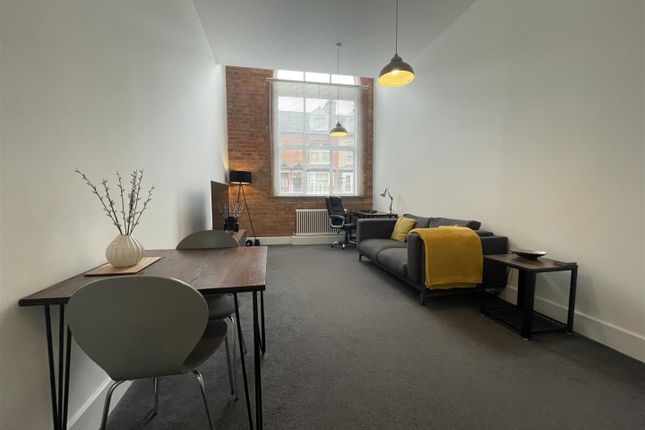 Flat for sale in Cowper Street, Leicester