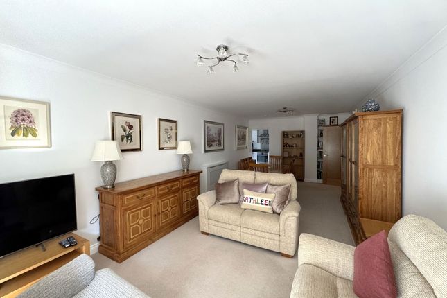 16, Rookery Court, Marden photo 4
