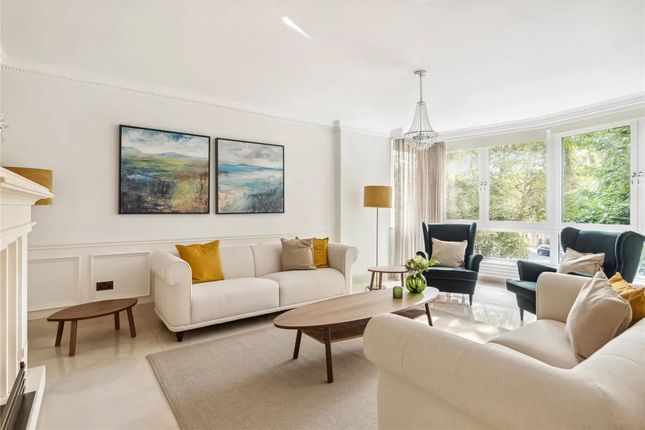 1 Castleacre 15, Hyde Park Crescent, London photo 3