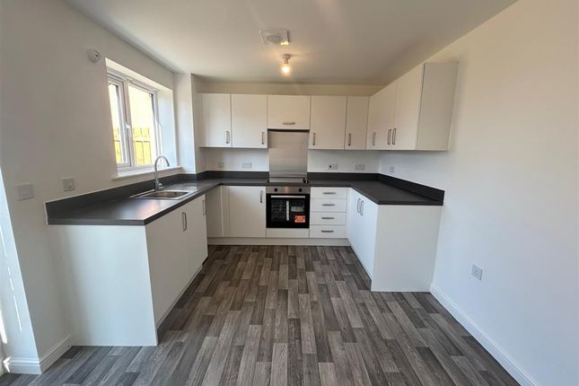 21, Wright Drive, DONCASTER photo 2