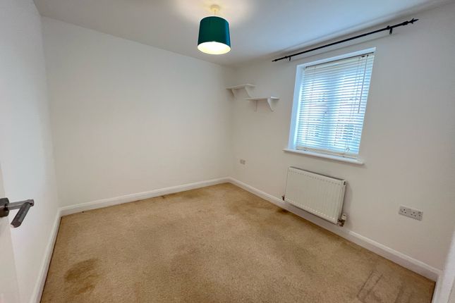 Flat to rent in Benham Road, Basingstoke