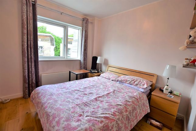 Flat for sale in Nell Lane, West Didsbury, Didsbury, Manchester