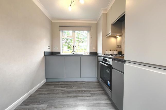 1 Fox Court Mobile Homes, Wellington Road, Sandhurst photo 3