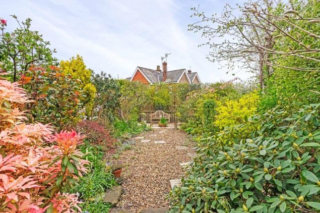Terraced house for sale in 3 Gloucester Cottages, Sparrows Green, Wadhurst, East Sussex