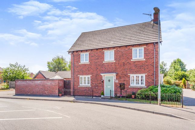 Thumbnail Detached house for sale in Empingham Drive, Leicester