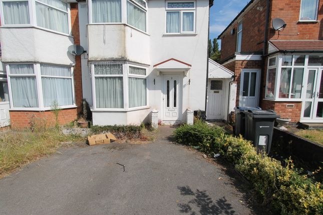 Thumbnail Semi-detached house to rent in Milburn Road, Birmingham