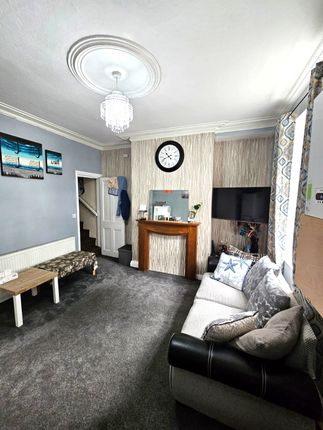 267A , Legrams Lane, Bradford photo 3