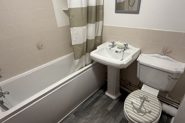41, Harvey Crescent, Port Talbot photo 4