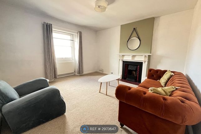 Third Floor Flat, A Alma Vale Road, Bristol photo 2